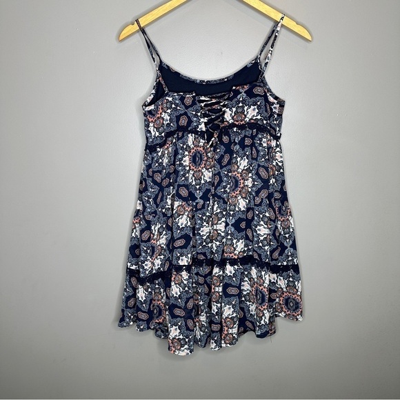 Taylor & sage lace up back floral boho mini dress - Picture 8 of 10